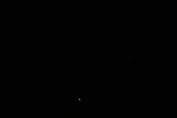 Das Sternbild Löwe mit dem Planeten Jupiter